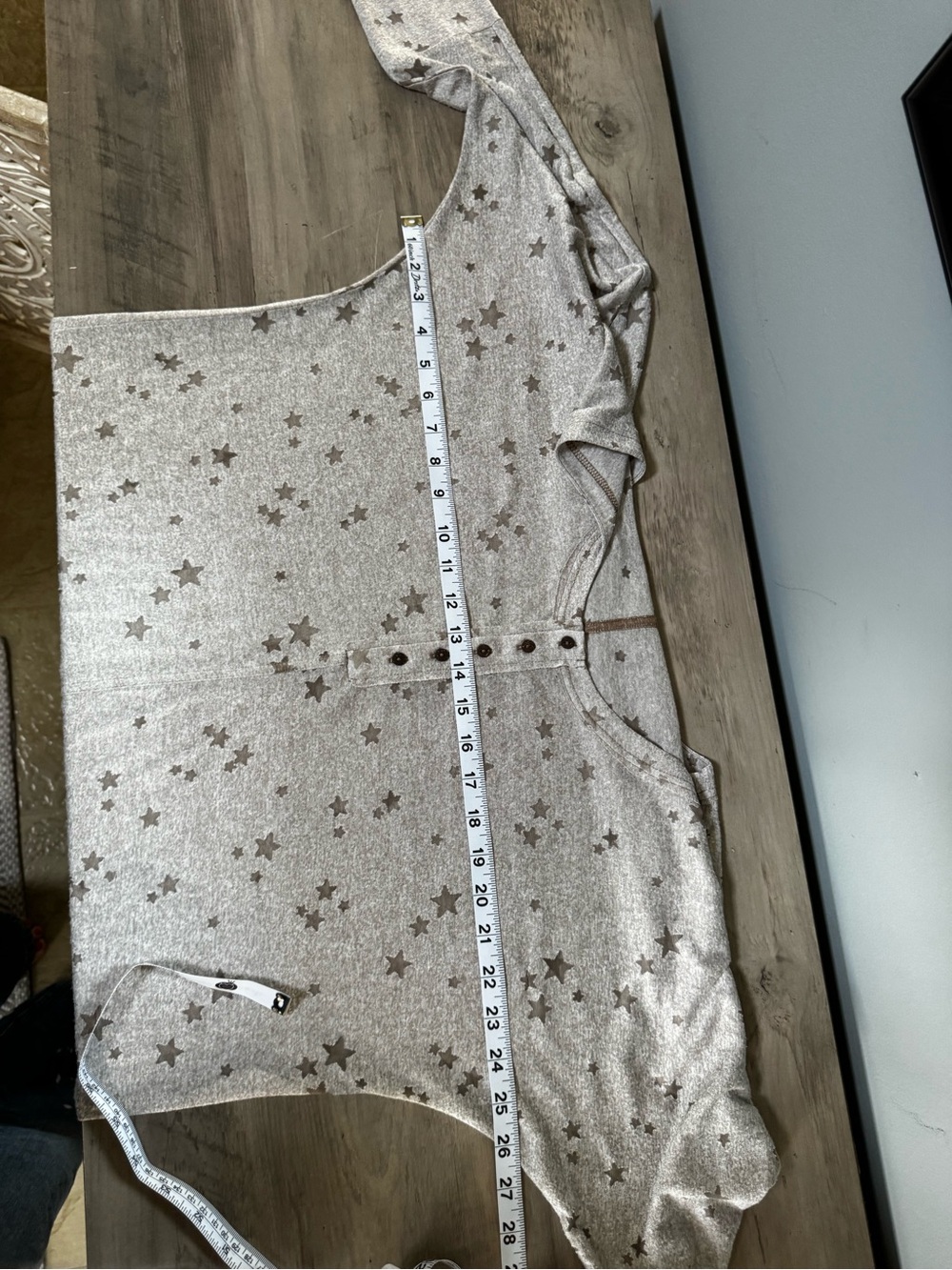 Free People taupe star print henley with brown trim - Picture 7 of 7
